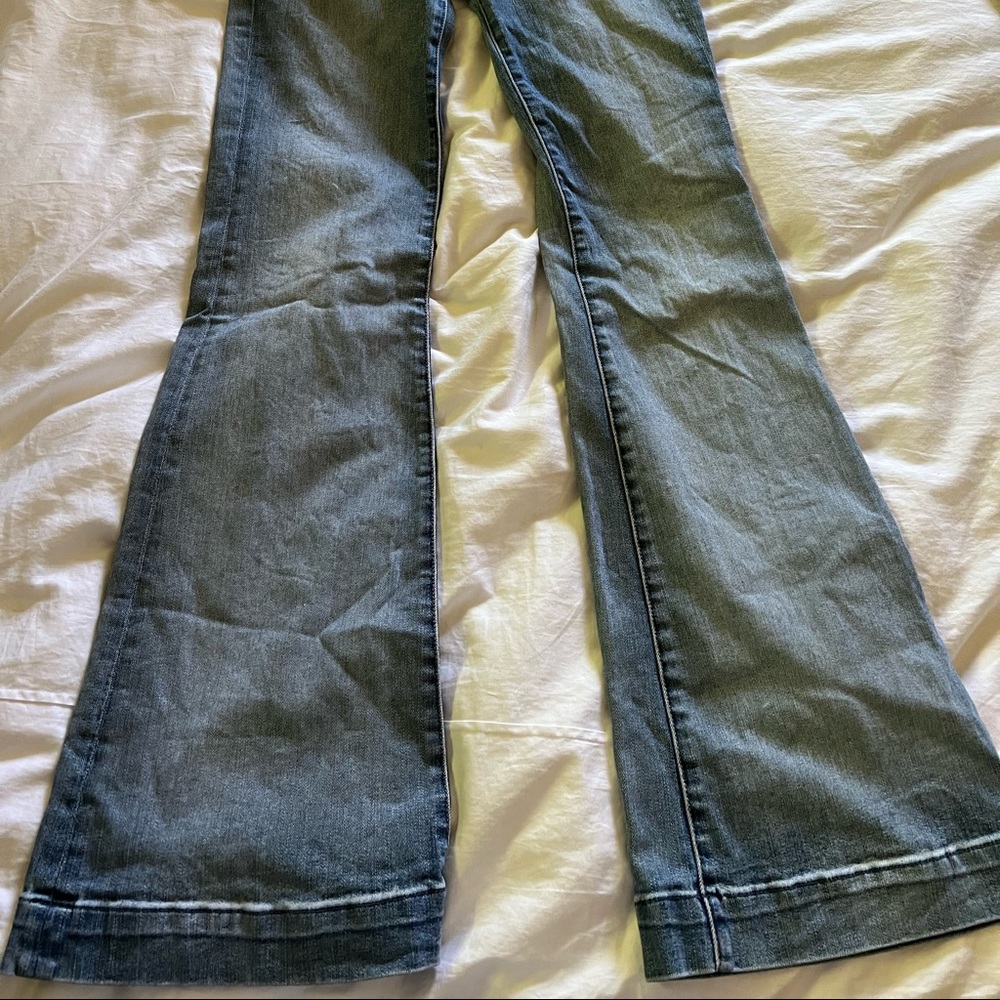 7FAM, Flare denim